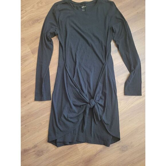 ‎Aerie Long Sleeve Tie Front Dress - Picture 1 of 5